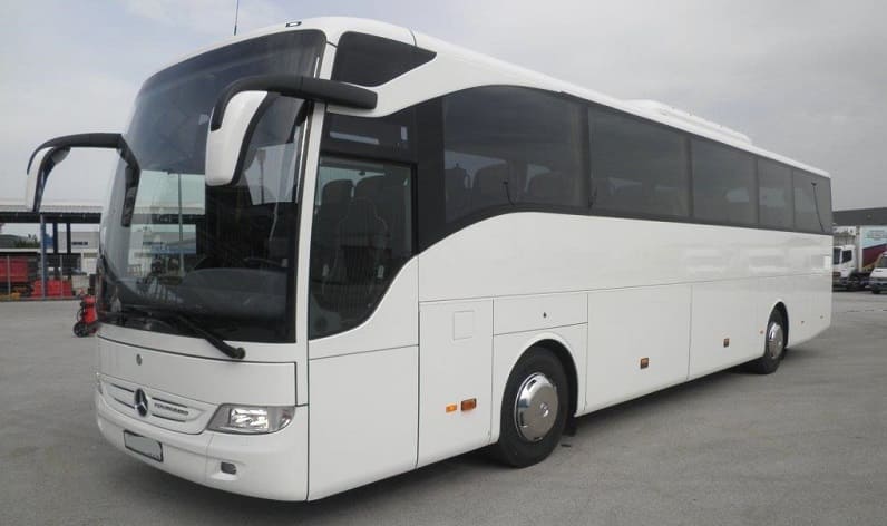 Burgenland: Bus operator in Neusiedl am See in Neusiedl am See and Austria